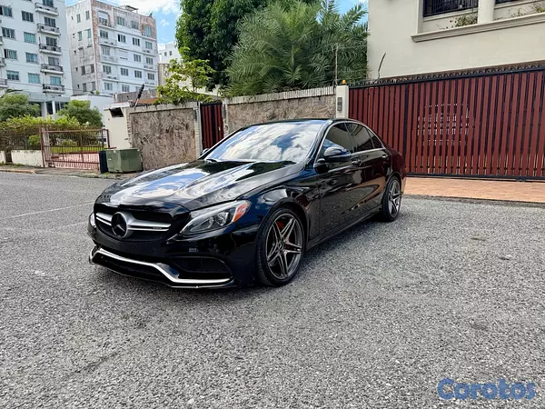 carros - Mercedes Benz C 63 AMG 5
