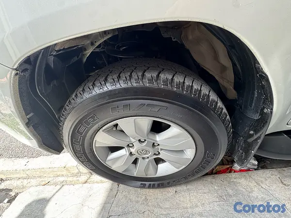 jeepetas y camionetas - el vehículo está como nuevo.  3