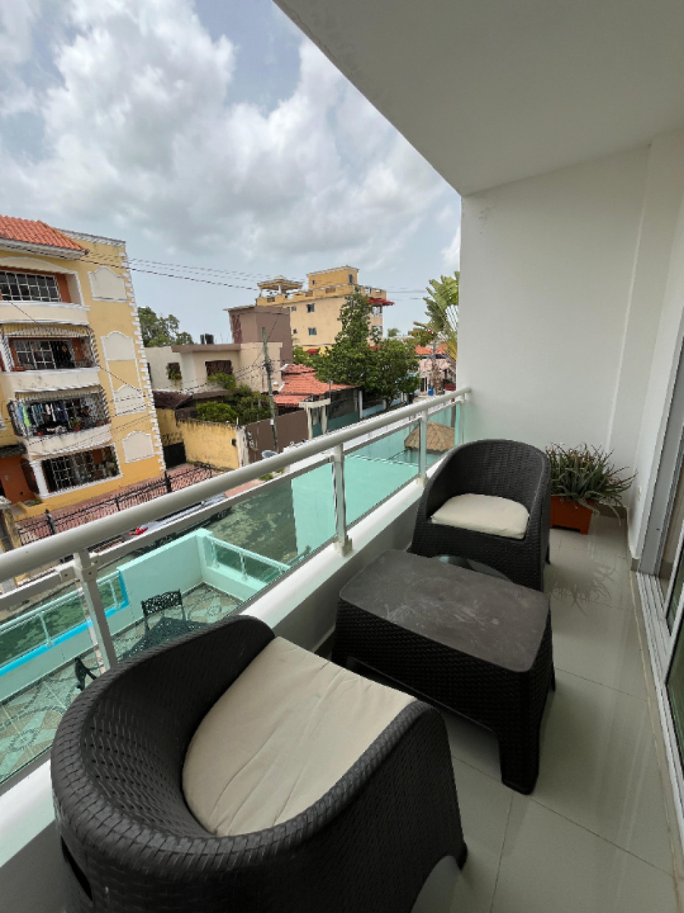 apartamentos - Apartamento en VISTA HERMOSA SANTO DOMINGO ESTE