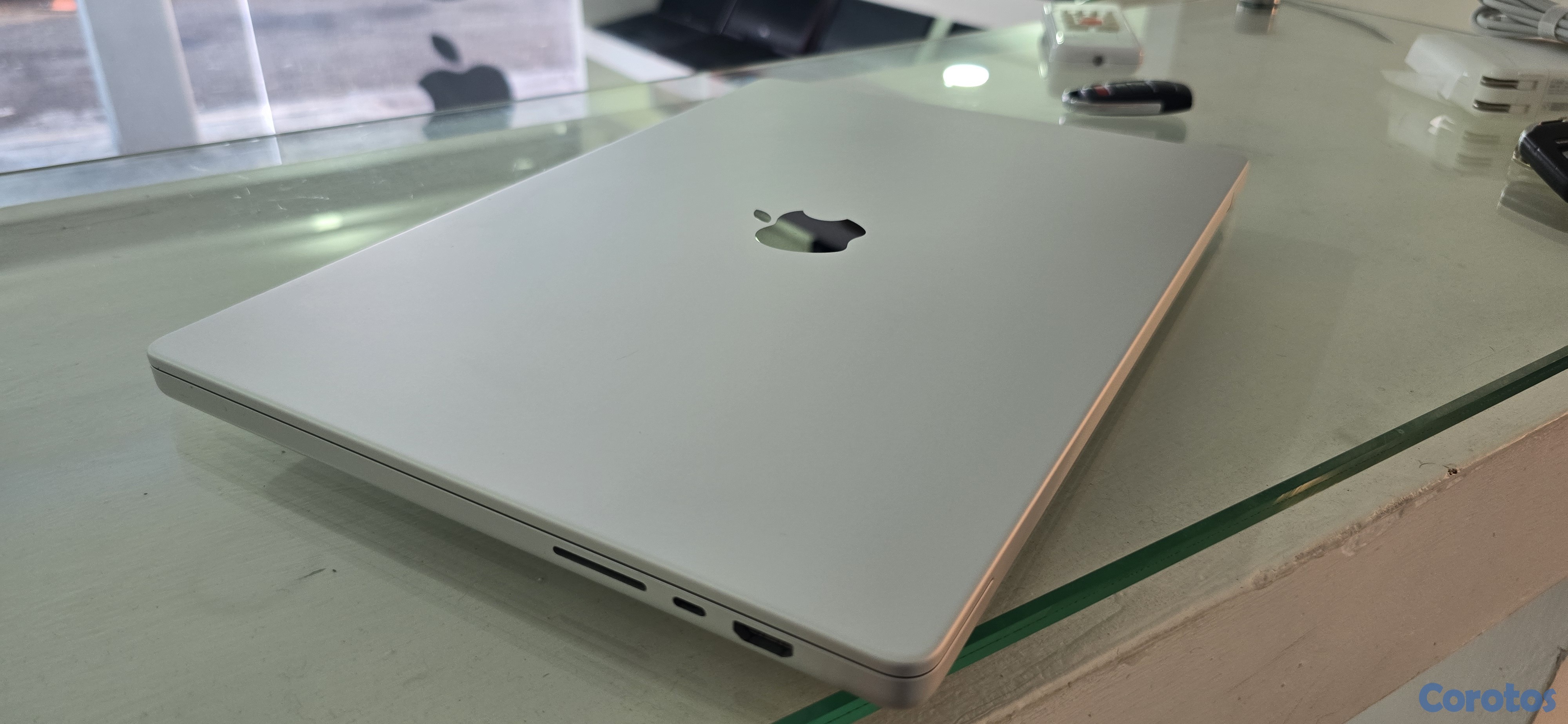 computadoras y laptops - Macbook pro M1 pro 16 Pulg Ram 16gb Disco 1TB SSD año 2021 4