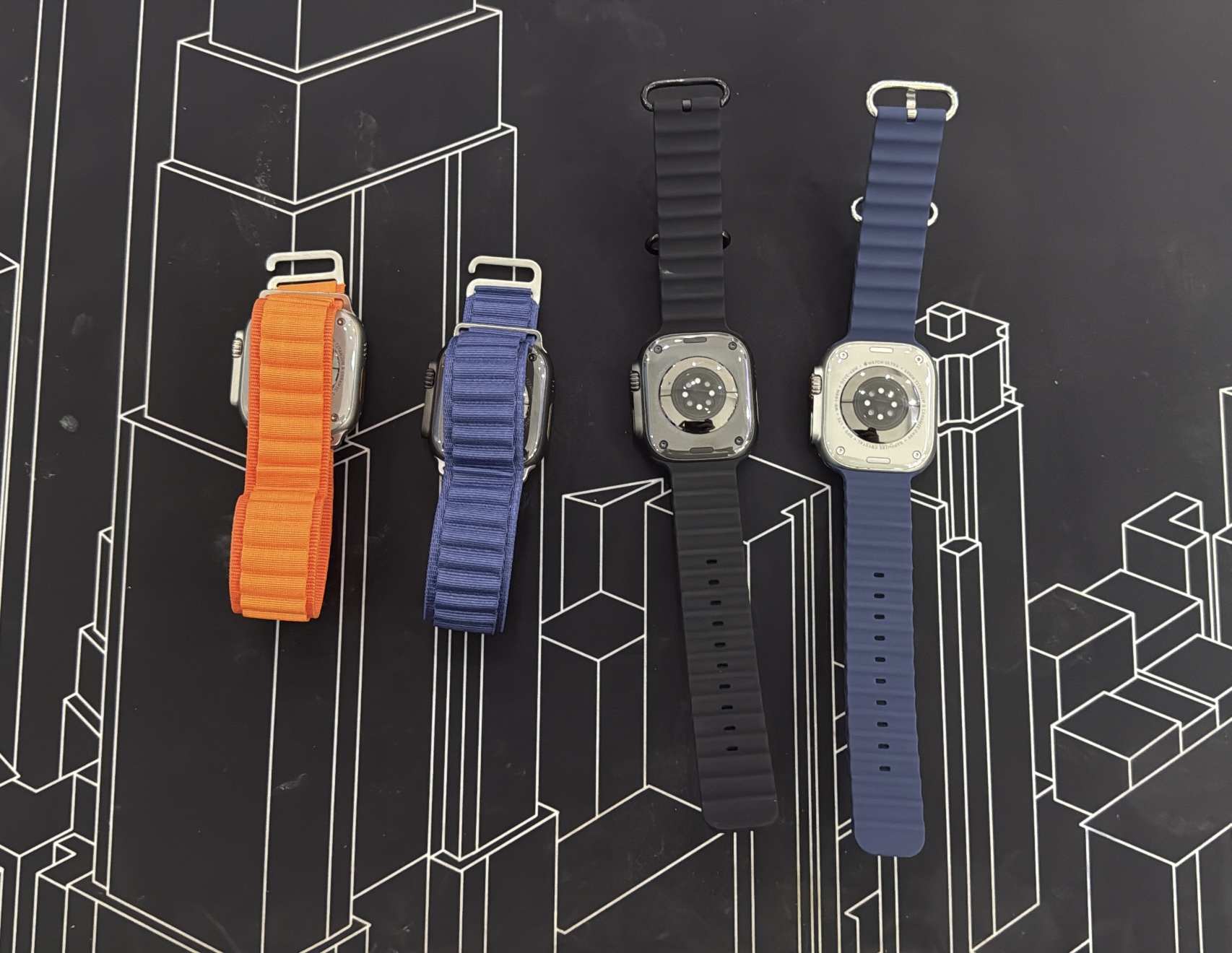 accesorios para electronica - Apple Watch Ultra 2 49mm Como Nuevo, RD$ 34,000 NE 2