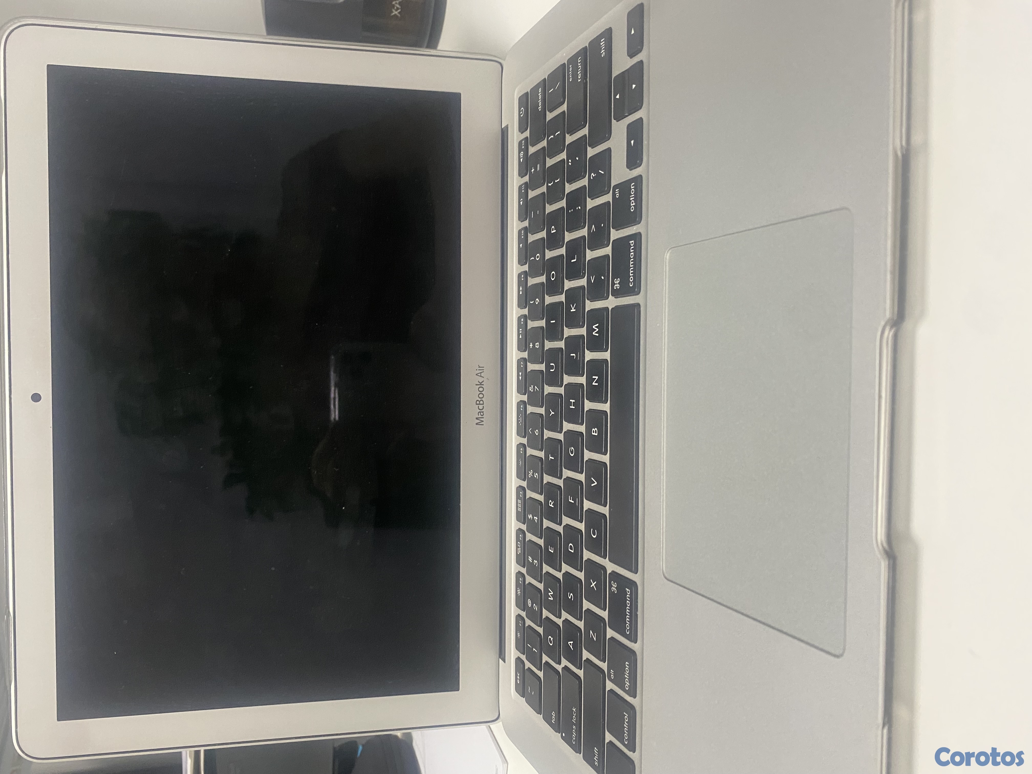 computadoras y laptops - vendo laptop MacBook Air 13 pulgadas 2017, memoria 8gb 1600 mhz DDR3 2