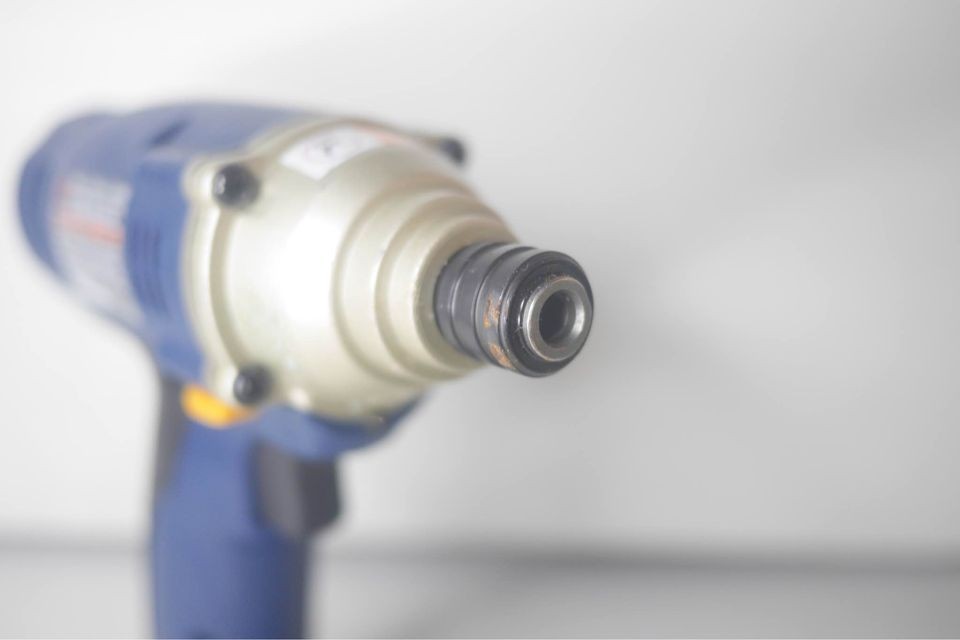 herramientas, jardines y exterior - TALADRO RYOBI sin cable de 18 voltios 1/4" de impacto P230 Sin Cargador 2