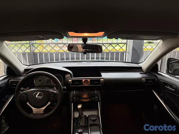 carros - Lexus IS250 2014 9