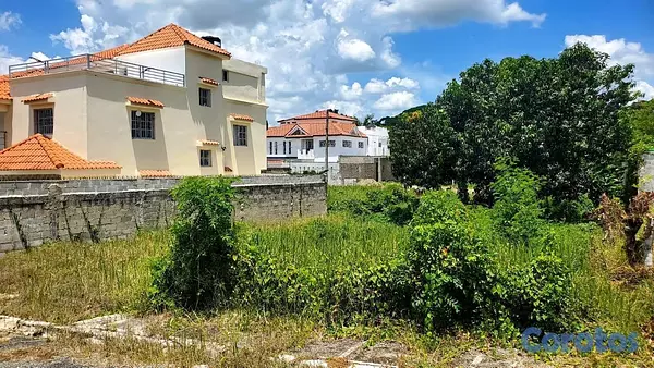 solares y terrenos - Terreno Residencial con Excelente Potencial de Rev 5