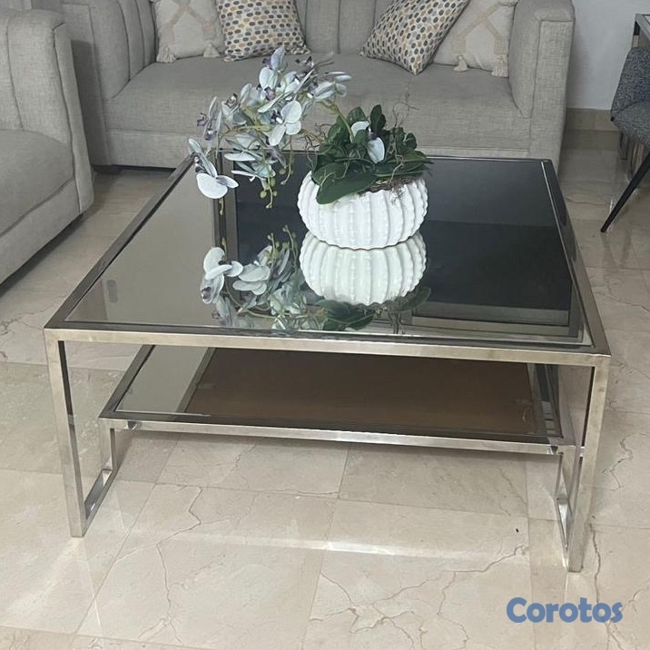 decoración y accesorios - Juego de mesas  1