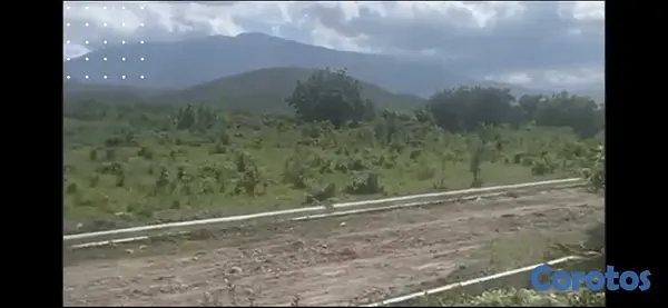 solares y terrenos - Solar en venta en Barahona – Zona tranquila 300m2  3