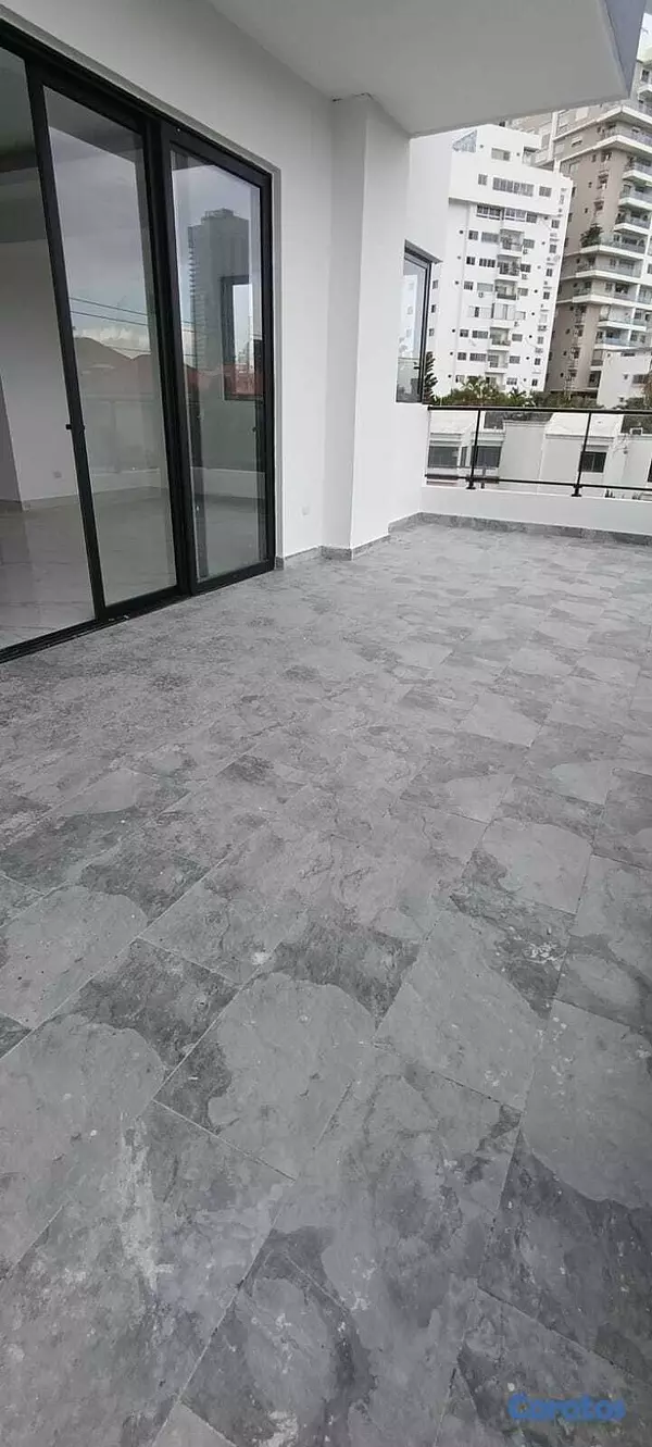 apartamentos - Los Cacicazgos, Amplio apartamento en 2da con terraza 3hab 2