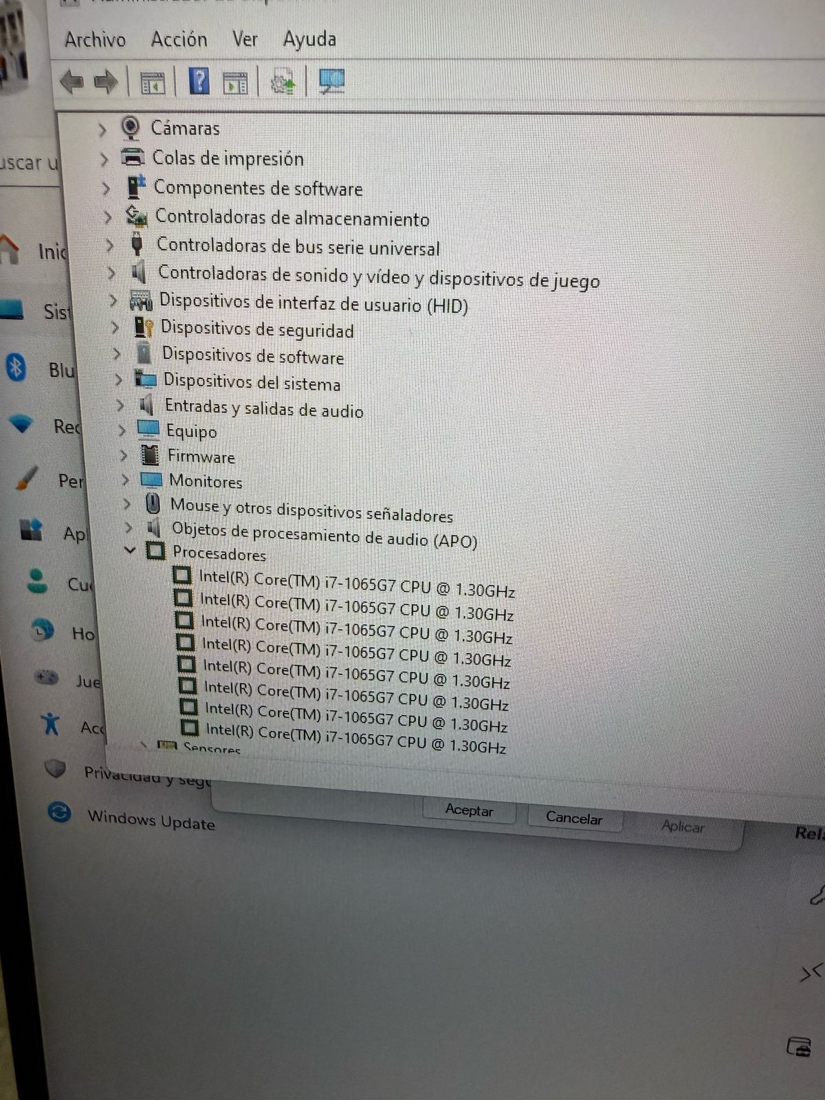 computadoras y laptops - Dell Vostro 15 5501 Core i7 10ma gen oportunidad 1