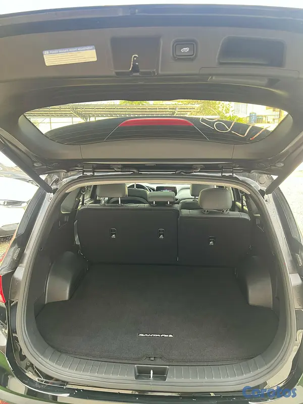 jeepetas y camionetas - Hyundai Santa Fe Limited 2023 10