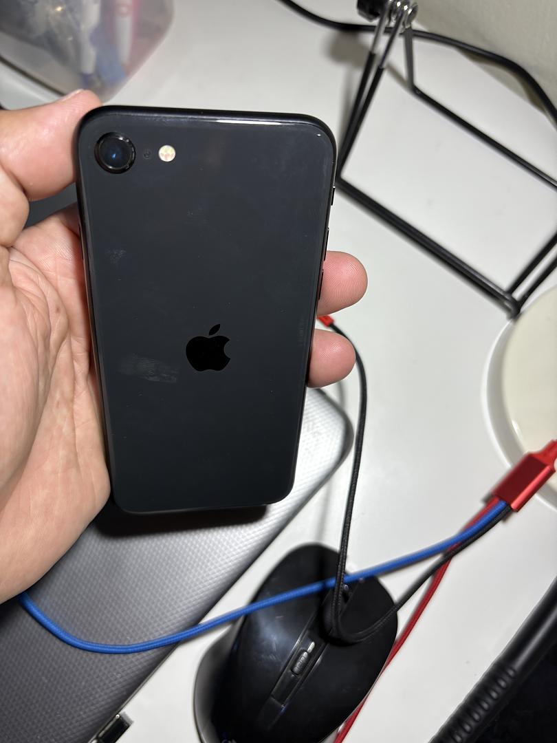 celulares y tabletas - iPhone SE 2da Generación Negro 128GB Factory 4