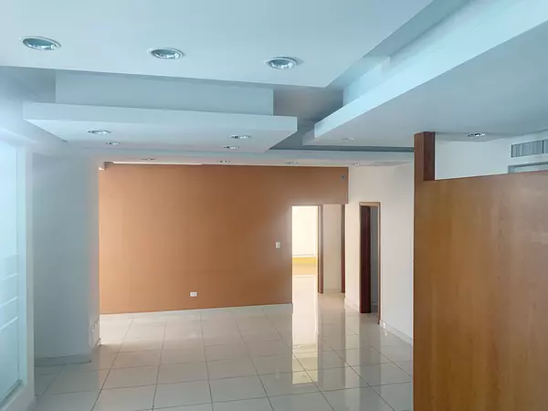 oficinas y locales comerciales - Local corporativo y comercial  4