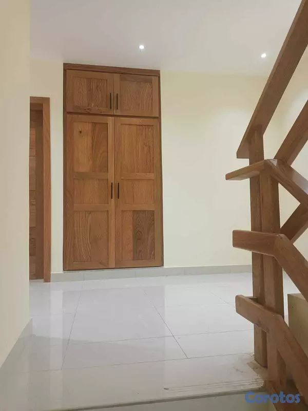 casas - Residencia LORGYM: Elegancia y confort en Prado 6