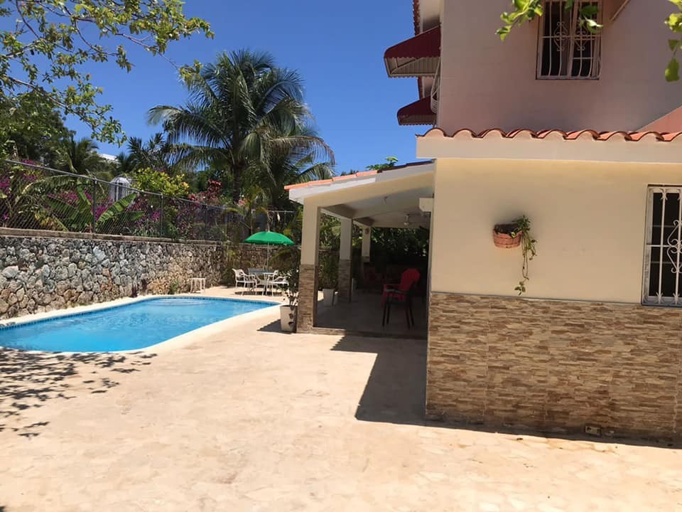 casas vacacionales y villas -  Juan Dolio, casa con piscina  