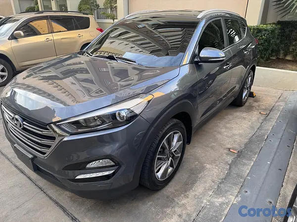 jeepetas y camionetas - Hyundai Tucson 2018 4