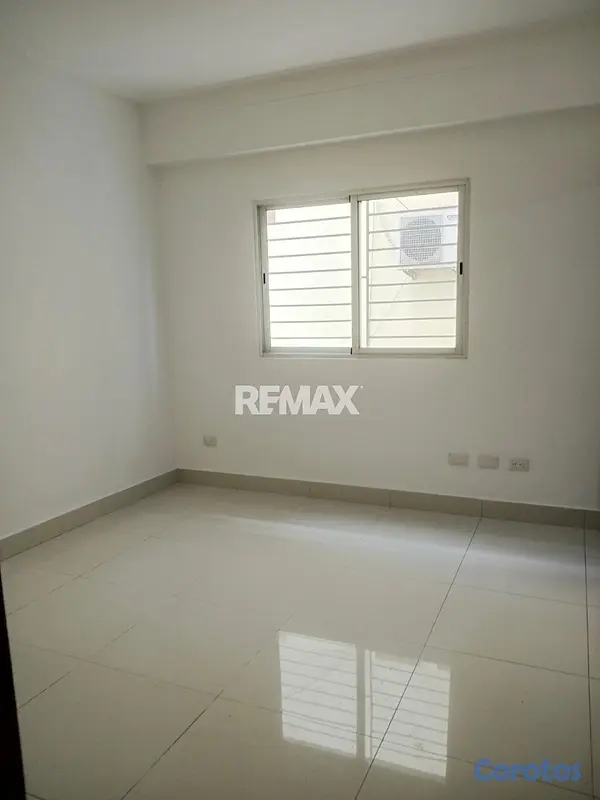 apartamentos - Apartamento en Alquiler en Evaristo Morales 9