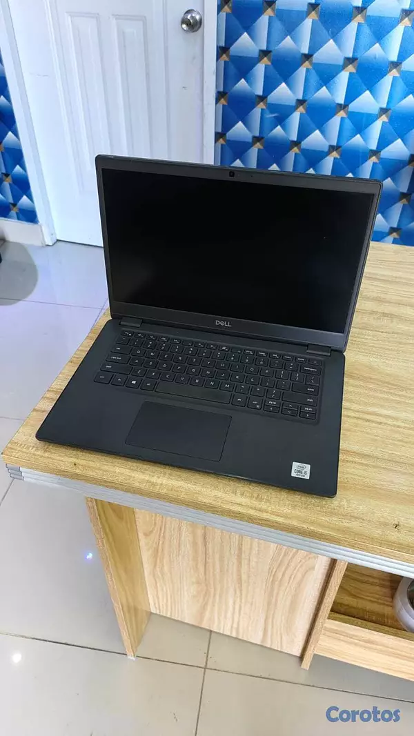 computadoras y laptops - Laptop Dell Latitude 3410 Intel Core i5 de 10ma ge 1