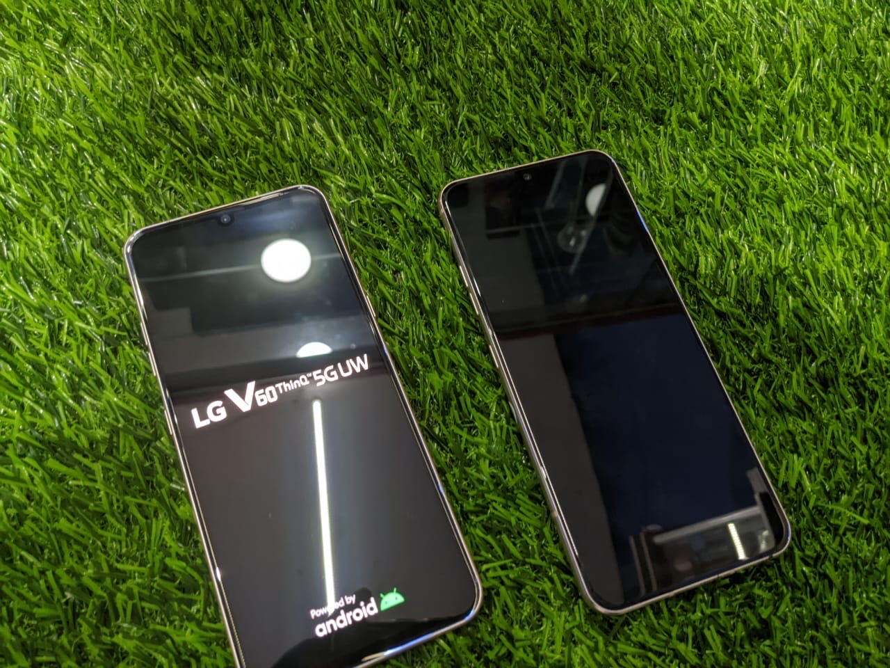 celulares y tabletas - LG V60  3