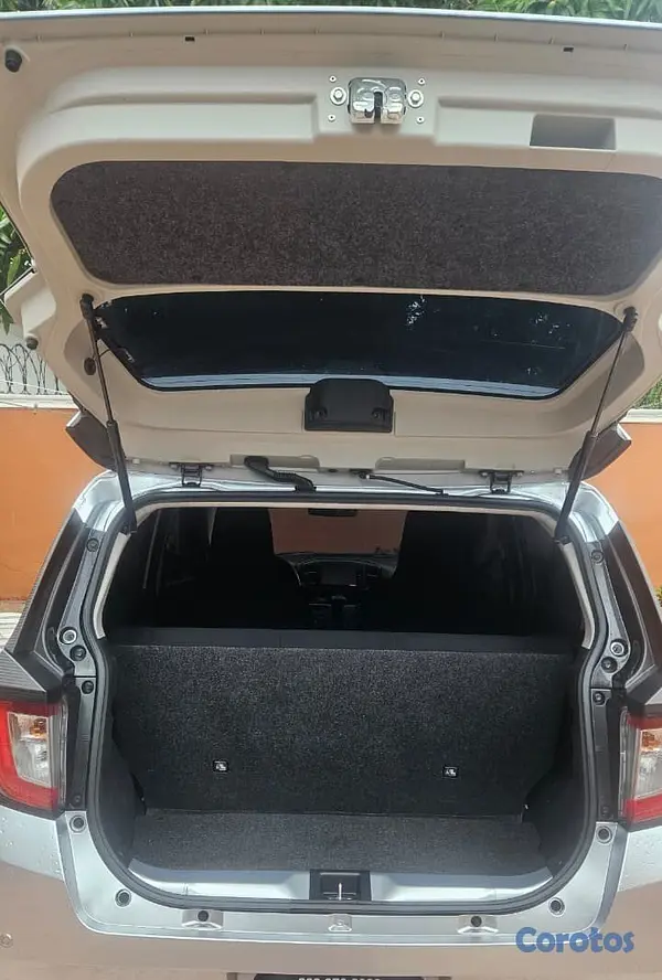 carros - VENDO TOYOTA PIXIS 4