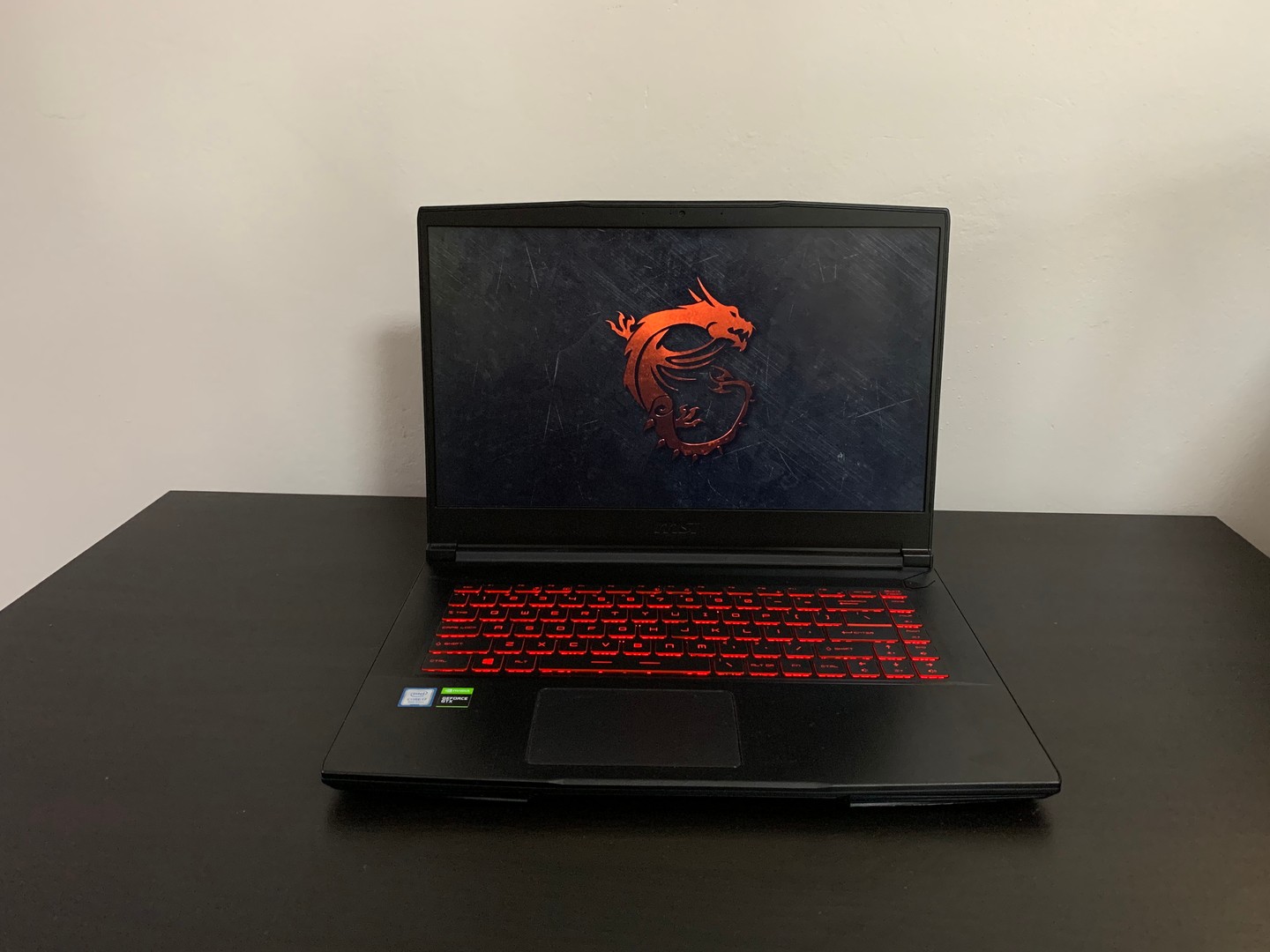 computadoras y laptops - Laptop Gaming MSI GF63 Thin 9SCSR,  Intel Core i7-9750H, GTX 1650 Ti 4GB