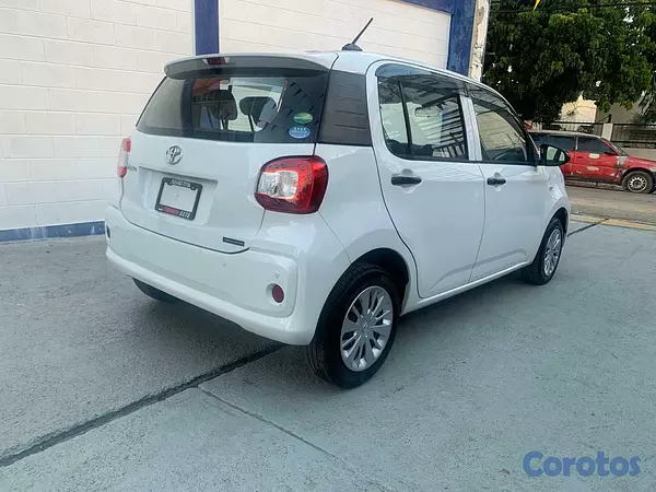 carros - TOYOTA PASSO  5