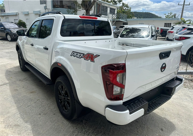 jeepetas y camionetas - Nissan frontier 2022 PRO-X4 2