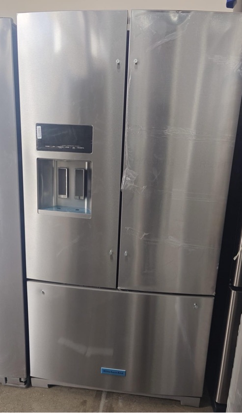 electrodomesticos - Nevera KitchenAid - Nueva con dispensador de agua  1