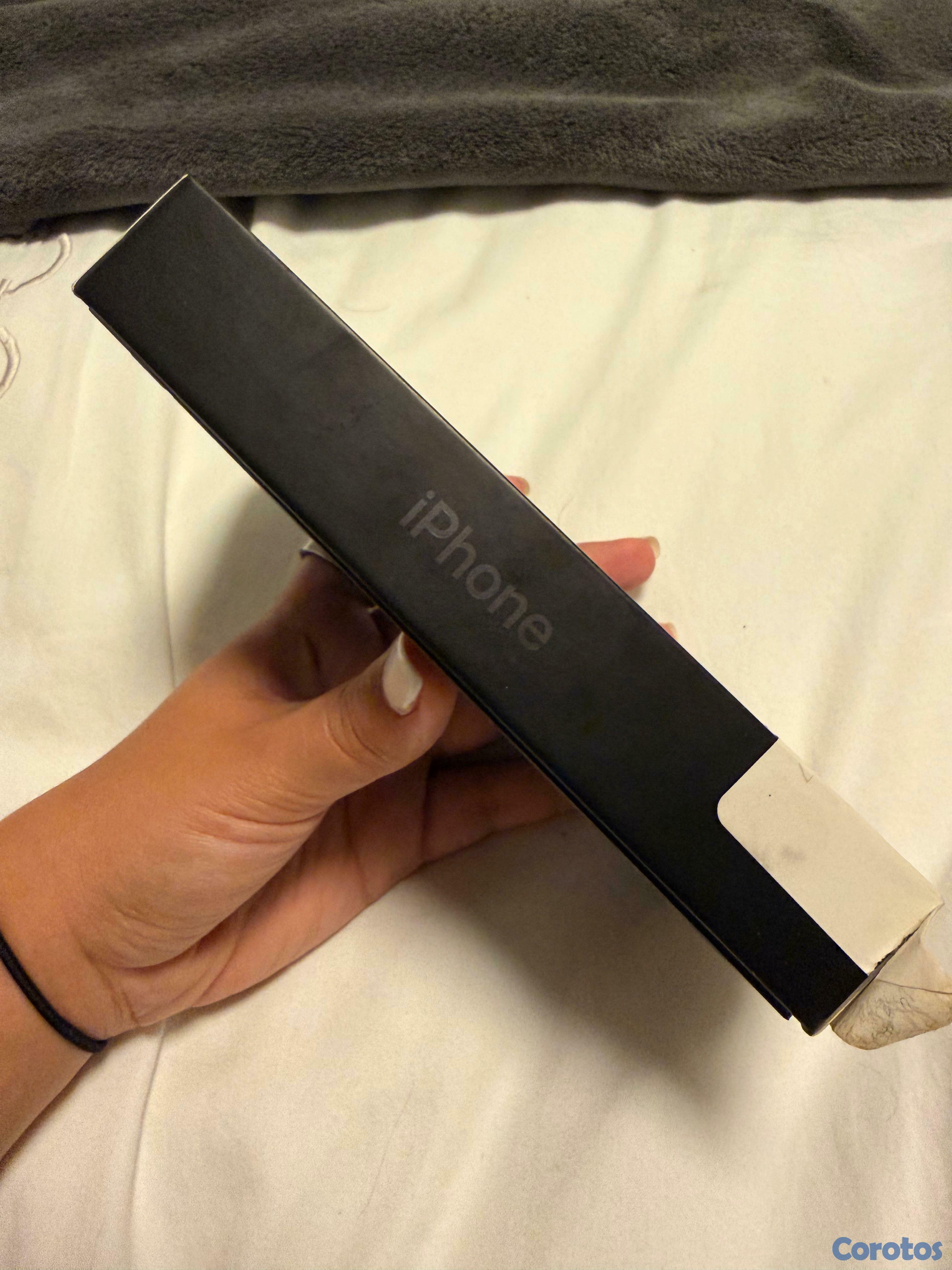 celulares y tabletas - Iphone 13 pro 256 gb Usado 3