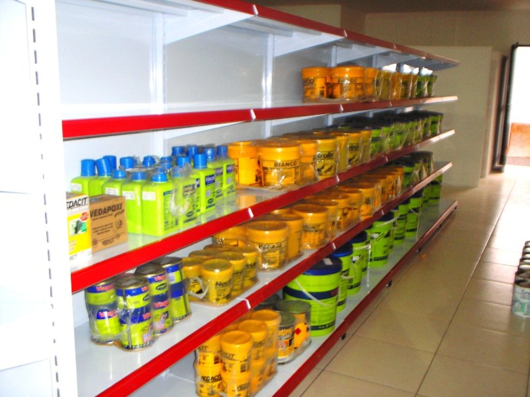 equipos profesionales - Estanteria metálica de pared para exhibición de mercancías   2