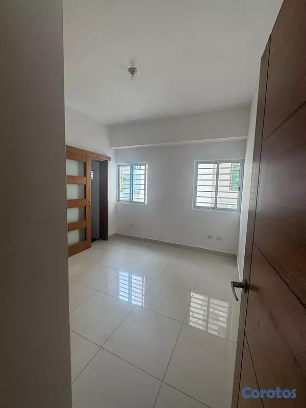 apartamentos - Alquilo Amplio apto. de 170mts Excelente Distribución y Ubicación, Mirador Sur 9