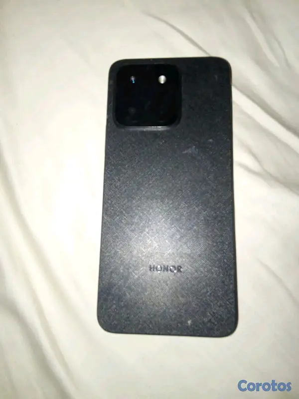 celulares y tabletas - Vendo celular en excelente condiciones solo. Un. Mes de uso  2