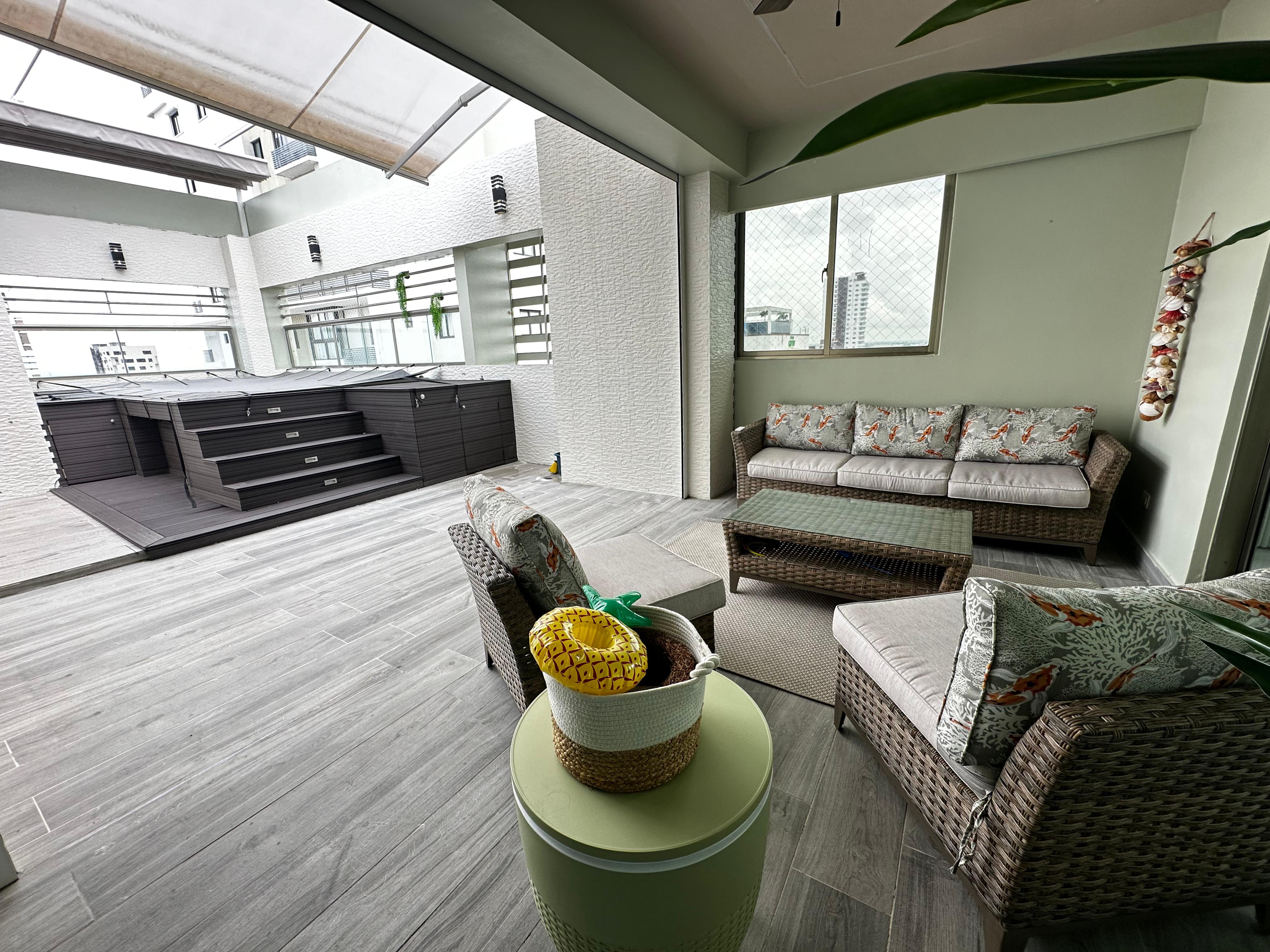 penthouses - Vendo penthouse en Alma Rosa Primera, Santo Domingo. 5
