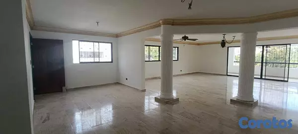 apartamentos - Bella Vista, Excelente apartamento Clásico 3