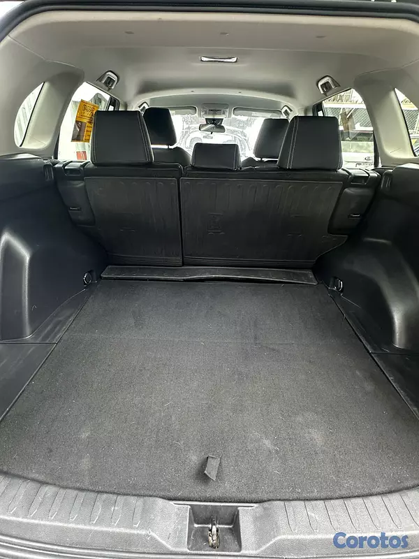 jeepetas y camionetas - Toyota Rav4 LE 2020 8