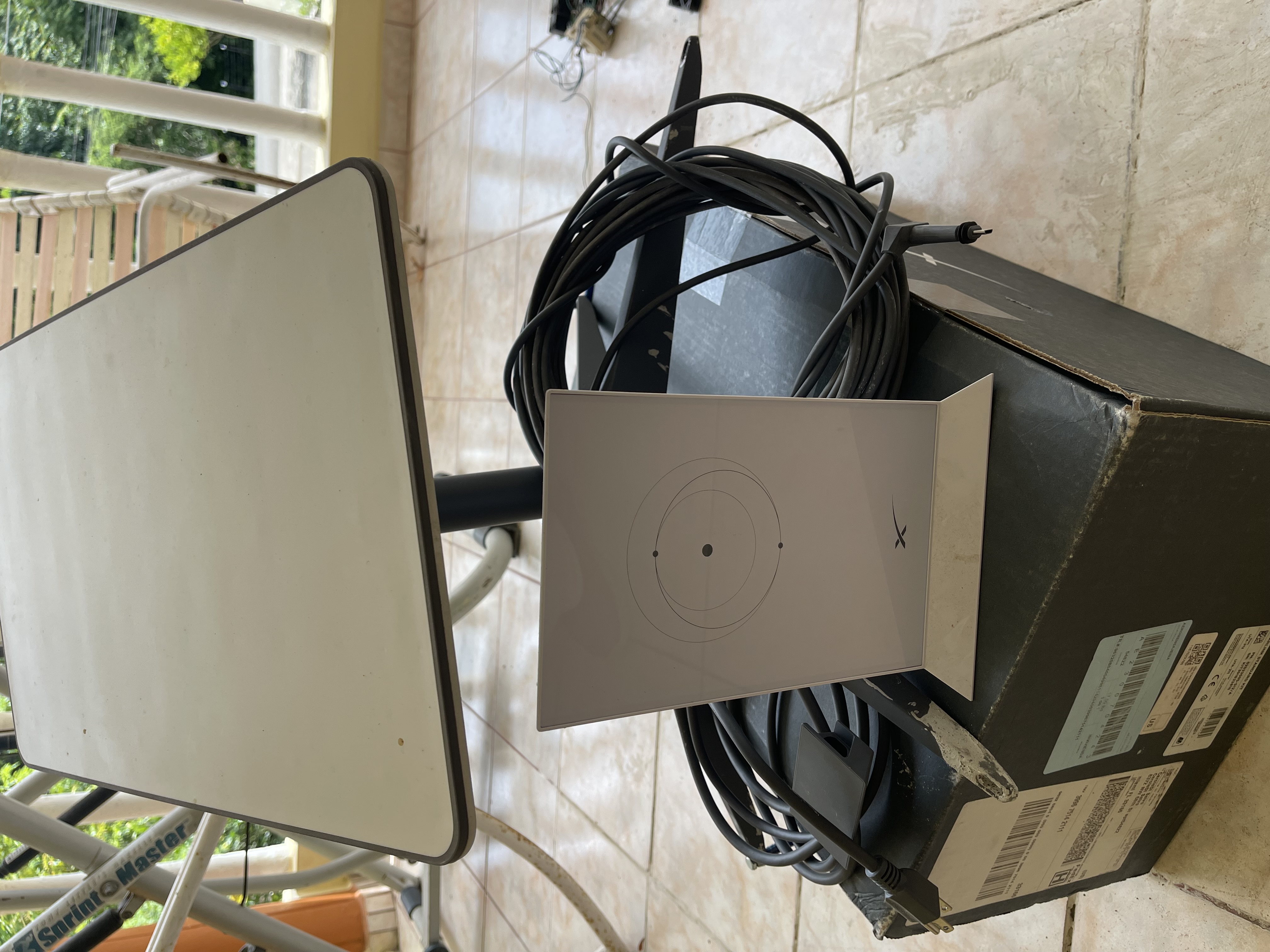 accesorios para electronica - Starlink.   Antena satelital de alta velocidad 1