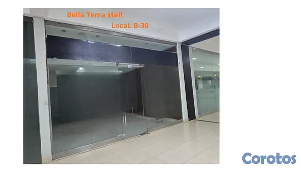 oficinas y locales comerciales - ALQUILER DE 4 LOCALES COMERCIALES  BELLA TERRA MAL 8