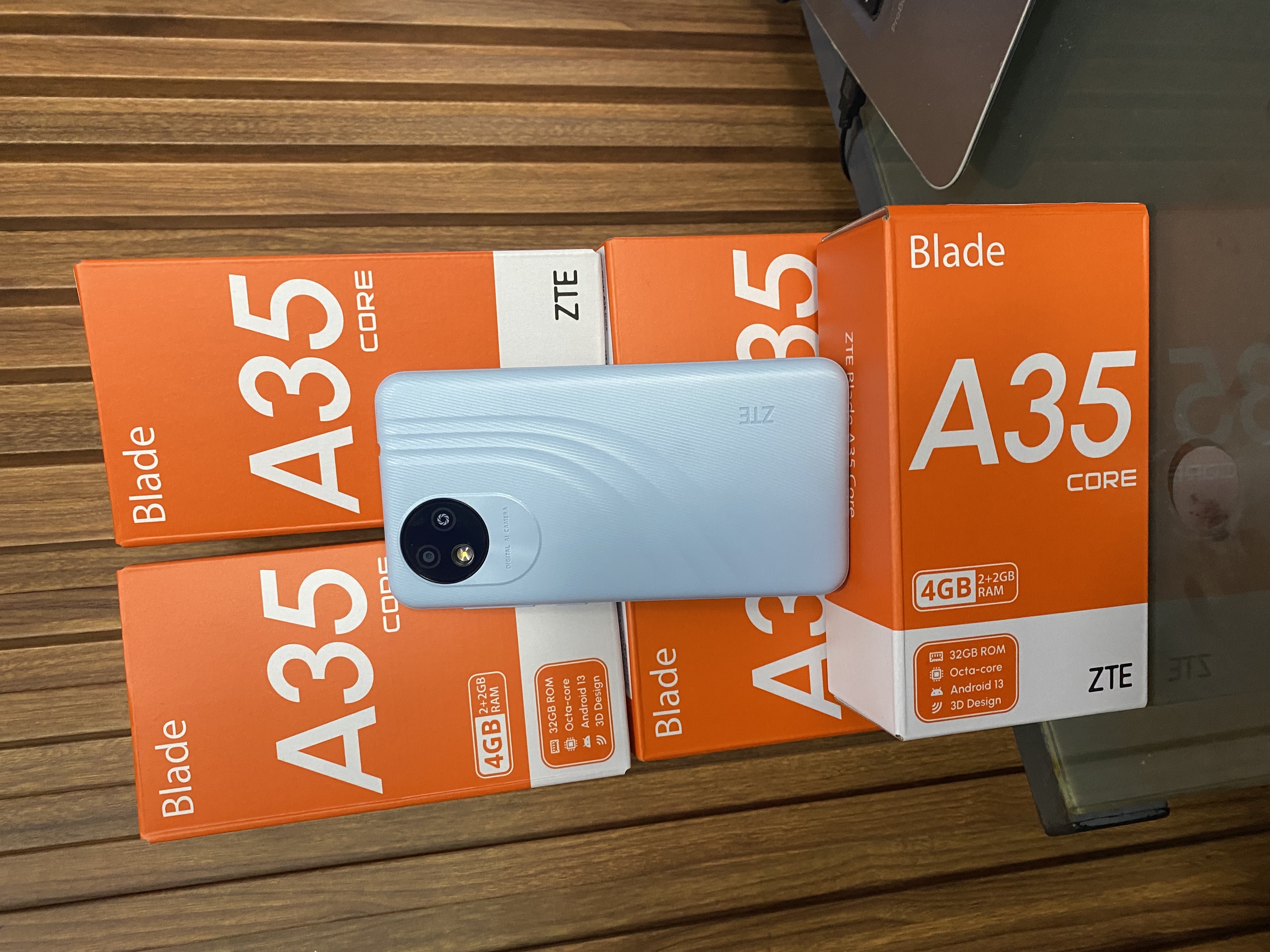 celulares y tabletas - ZTE A35 32GB  2