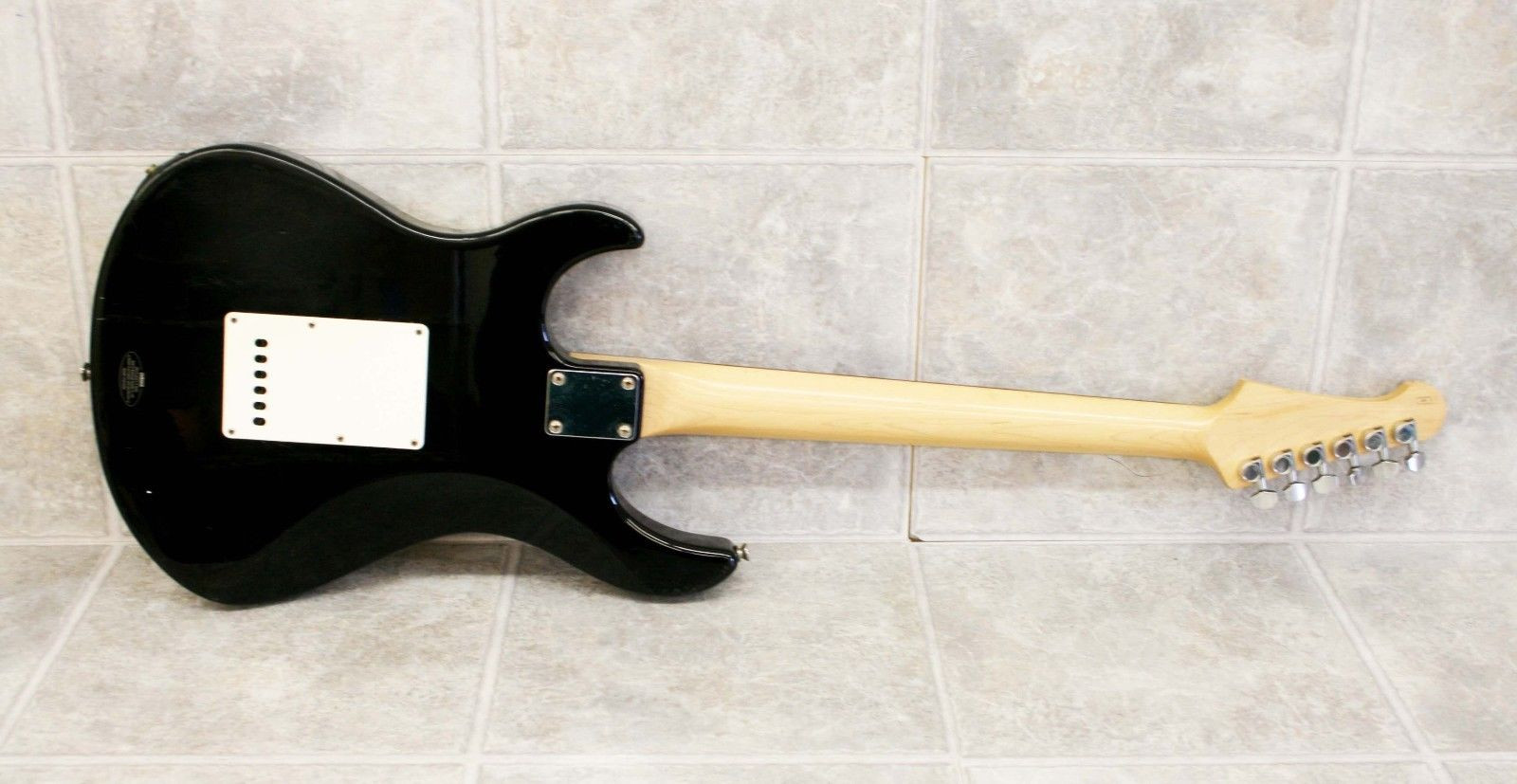 instrumentos musicales - Guitarra eléctrica YAMAHA Pacífica negra-Blanca importa, sin uso, open box  4