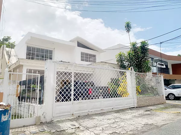 casas - propiedad en venta zona universitaria  2