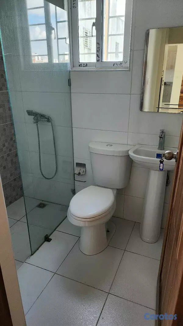 apartamentos - VENDO Apartamento de 3 Habita en Colinas del Arroyo II,  Av. Jacobo Majlut PD592 8