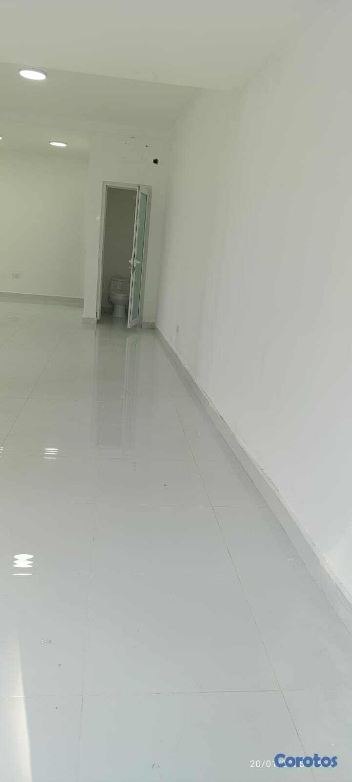 oficinas y locales comerciales - ¡Se Alquila Local comercial ideal para Empresas! 4
