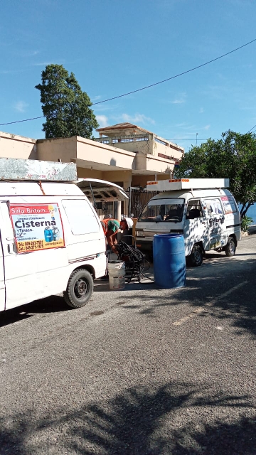 servicios profesionales - Limpieza de cisterna tinaco piscina fumigación y mas