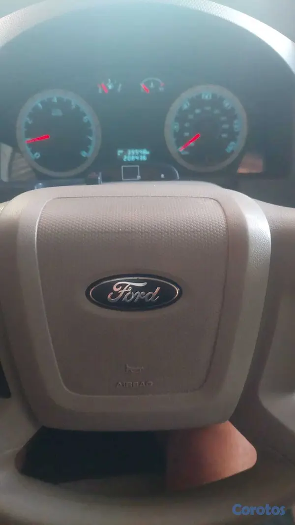 jeepetas y camionetas - Ford Escape 2009 4