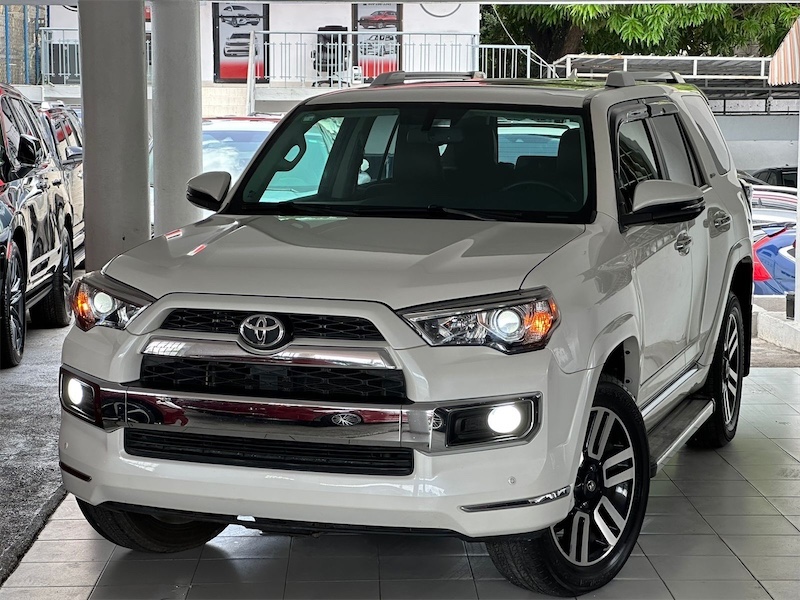jeepetas y camionetas - Toyota 4runners 2017 Limited 4x4
