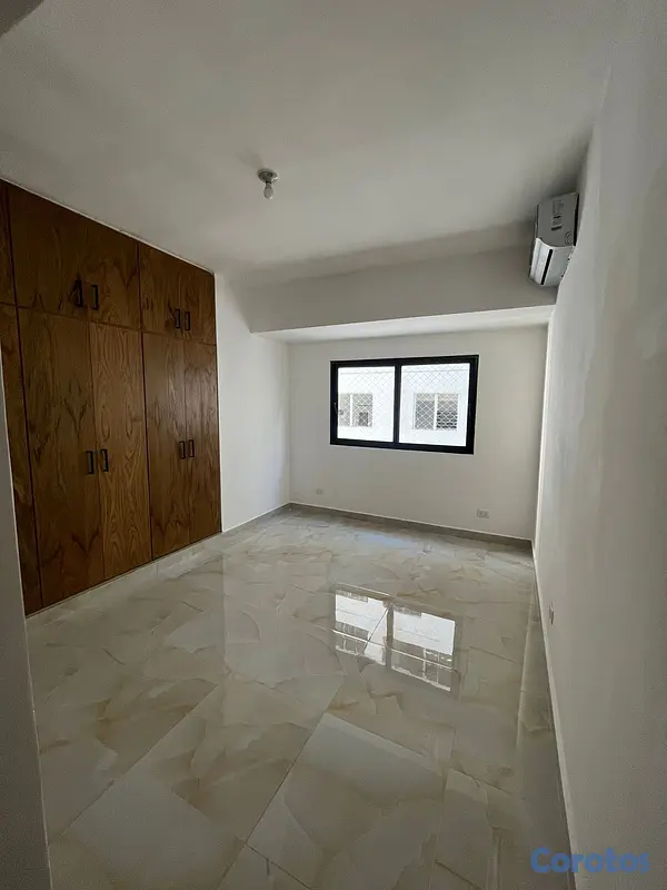 apartamentos - Apartamento con Linea Blanca en Naco 4