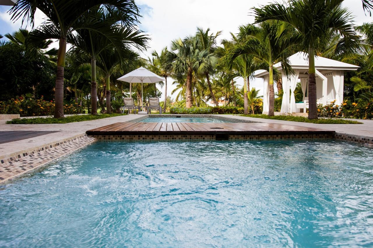 casas vacacionales y villas - Exquisita Villa en Palma Real Villas (cocotal) Punta Cana  7