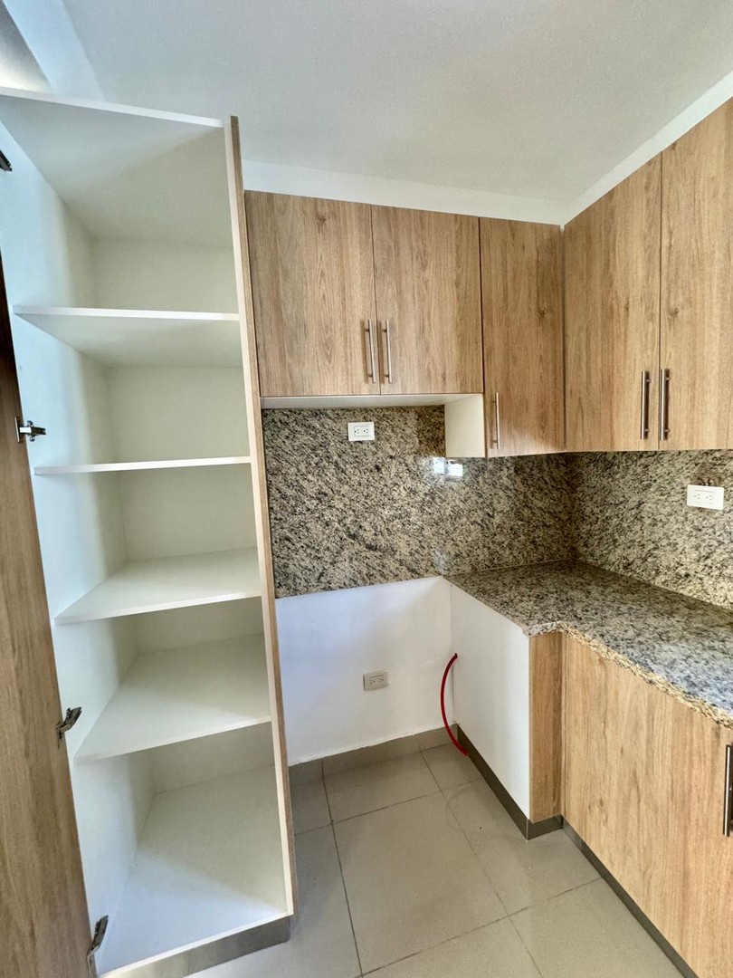 casas - CASA EN RENTA EN EL BRISOL, SANTIAGO DE LOS CABALLEROS. 2