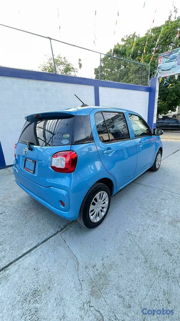carros - TOYOTA PASSO  5
