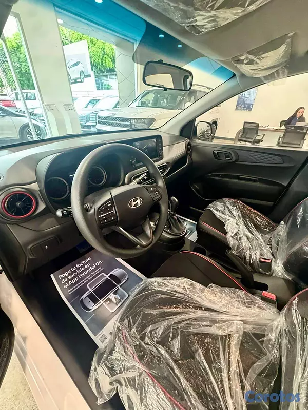 carros - HYUNDAI GRAND I 10 2026 3