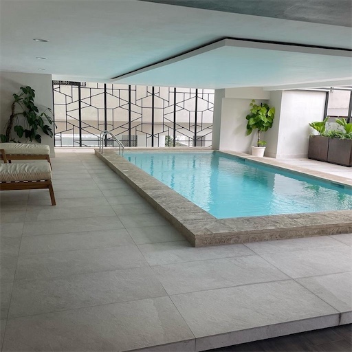 apartamentos - Venta de apartamento en el ensanche paraíso D.Ñ. Con 208 mts y piscina